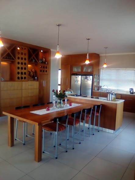 5 Bedroom Property for Sale in Myburgh Park Western Cape